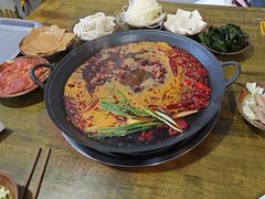 -黄潇洒老火锅(九眼桥宏济巷店)