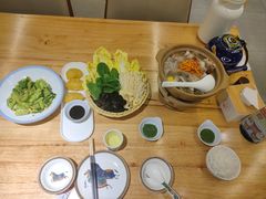 -郭靖·烤全羊·内蒙菜·烧烤(望京旗舰店)