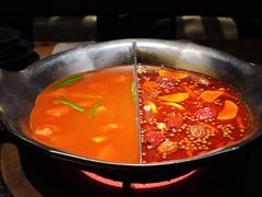 -湊湊火锅·茶憩(南京东路悦荟店)