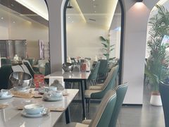-何适山庄·团餐住宿(水长城P2停车场店)
