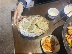-富正毅三下锅·湘西韵味(天门山索道店)