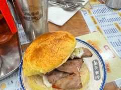 猪扒菠萝包-金华冰厅