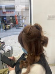 -乾健·烫染·接发SALON