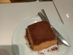 -新大咀港式茶餐厅(宝山万达店)
