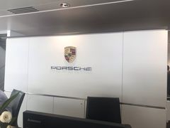 -杭州西湖保时捷售后服务中心(绍兴路店)