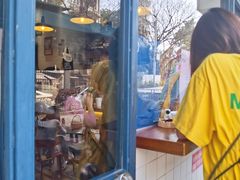 -Be Lived Cafe比例咖啡(摩天轮店)