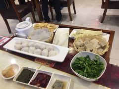 -满旗楼 北京烤鸭·涮羊肉火锅(武昌店)