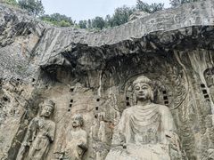 -龙门石窟