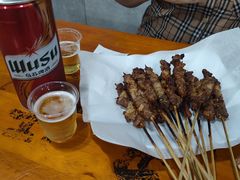 -巴汗羊肉串烧烤店