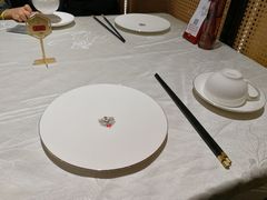 餐具摆设-十二粤味·顺德菜·烧鹅点心(五四广场店)