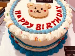 小熊手绘款蛋糕-艾加柒克蛋糕茶歇甜品台(春熙路店)