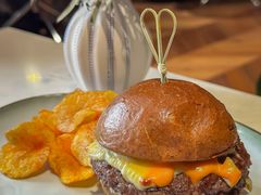 -潮一不贰·法式甜品·生日蛋糕·西式简餐(外滩店)