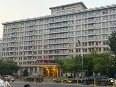 -民族饭店-四季餐厅