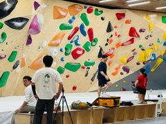 -ROCKPLUS攀岩馆(环宇城店)