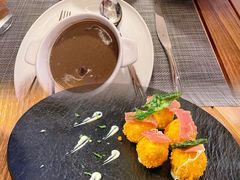 -MONICH牛排融合餐厅(和义大道购物中心店)