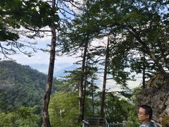 -九鼎铁刹山风景区