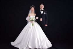 -太郎花子婚纱摄影艺术中心