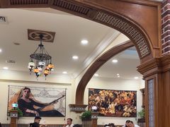 -清真·玛丽亚新疆菜主题餐厅(浙江中路店)