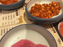 -明洞阿姨·韩式酱蟹烤肉·创意料理(三元桥店)