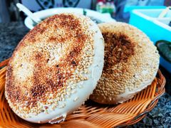 烧饼-清真喜兰老丁羊汤特色小吃