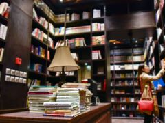 android_upload_pic-钟书阁(松江泰晤士小镇店)