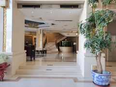 -碧中海汤泉汗蒸酒店