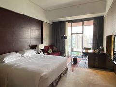 -广州天河希尔顿酒店