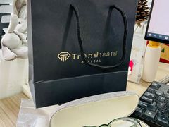 -Trend1881视光·蔡司视觉(领展广场店)