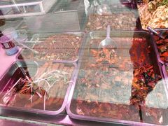 -老六素货(王顶堤店)