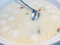 -魏铭鱼头捞饭(晋阳路店)