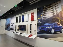 -TESLA 特斯拉(北京颐堤港体验店)