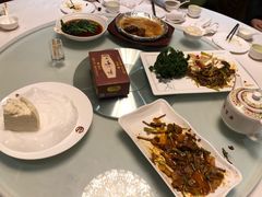 -鹿鸣春饭店(总店)