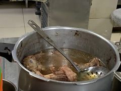 -周震馄饨