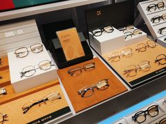 -LOHO眼镜店(青浦宝龙店)