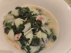 -贝勒爷·酥不腻烤鸭