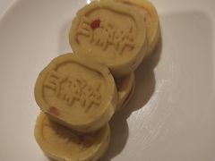 -贝勒爷·酥不腻烤鸭
