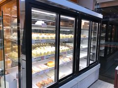 面包甜点陈列柜-凯司令(锦江乐园店)