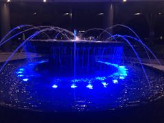 -上海滴水湖皇冠假日酒店