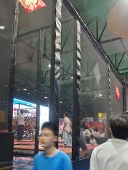 -飞吧潮玩运动蹦床游乐场