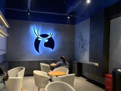 用餐区-瑞幸咖啡(新世界中心店)