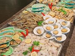 -松山湖凯悦酒店·Café自助餐厅·周末火舞秀表演