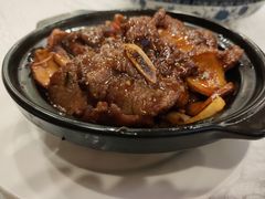 砂锅牛仔骨-畔山酒店中餐厅