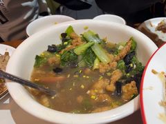 -鲁南仔·滕州炒鸡(经三路店)