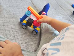 -金宝贝早教(富力广场中心)