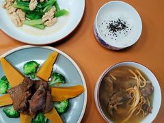 -天鹅到家·保姆月嫂育儿嫂(总店)