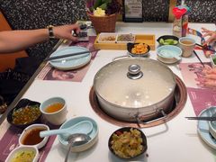 -洪氏嗨捞·猪肚鸡火锅(阳光天地店)
