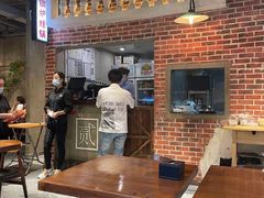 大堂-炉小二铜锅牛蛙•川湘菜(三里屯店)
