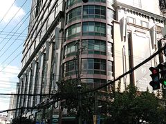 -梅龙镇广场