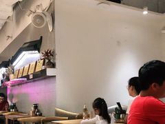 大堂-嘻小北·兰州清汤牛肉面(太平洋森活天地店)