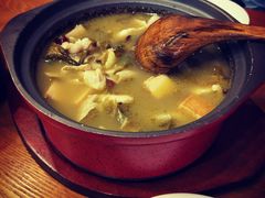 -周鱼小馆石锅酸菜鱼(活力汇店)